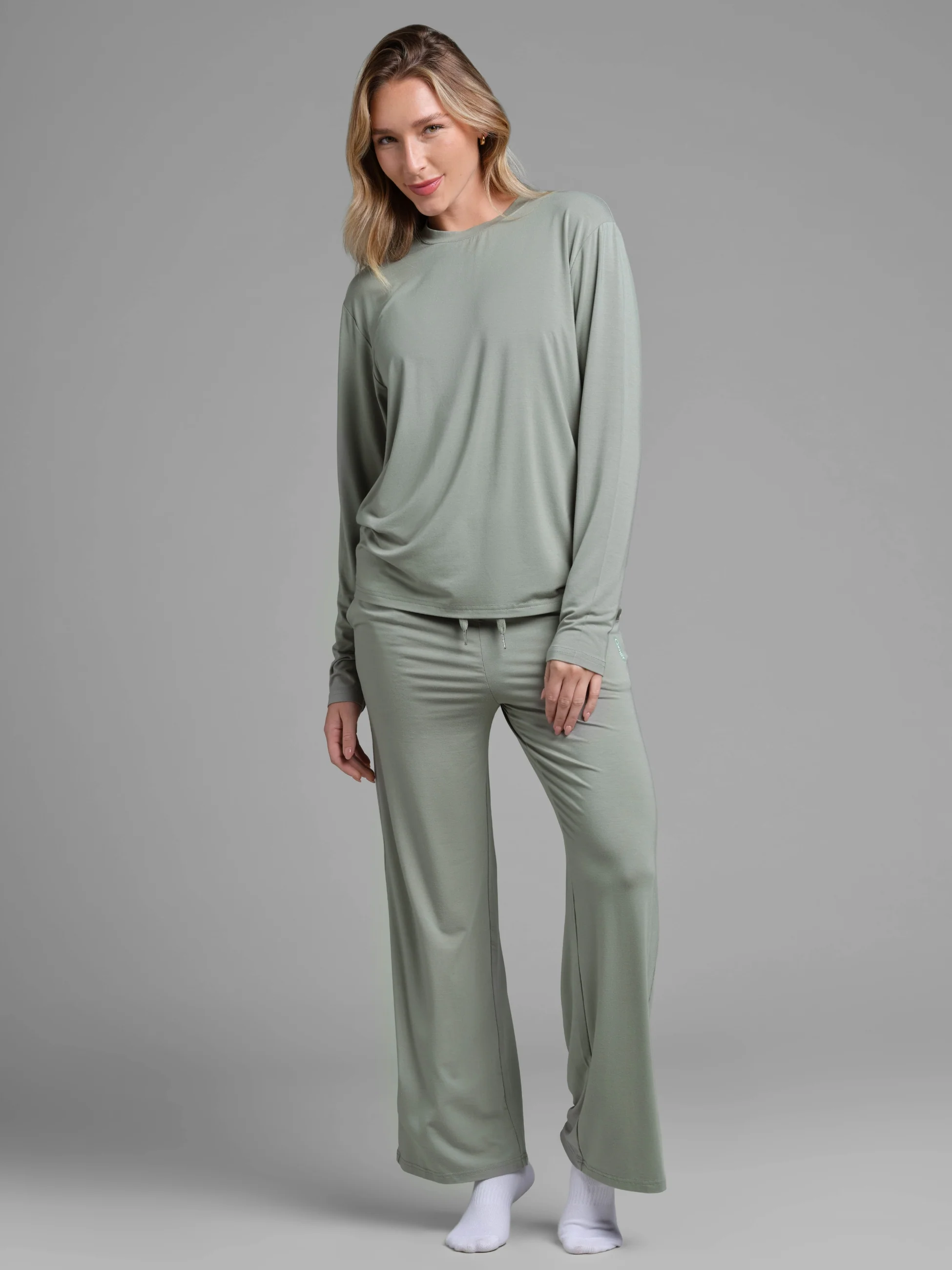 Cloud Lounge Long Sleeve Tee - Image 69