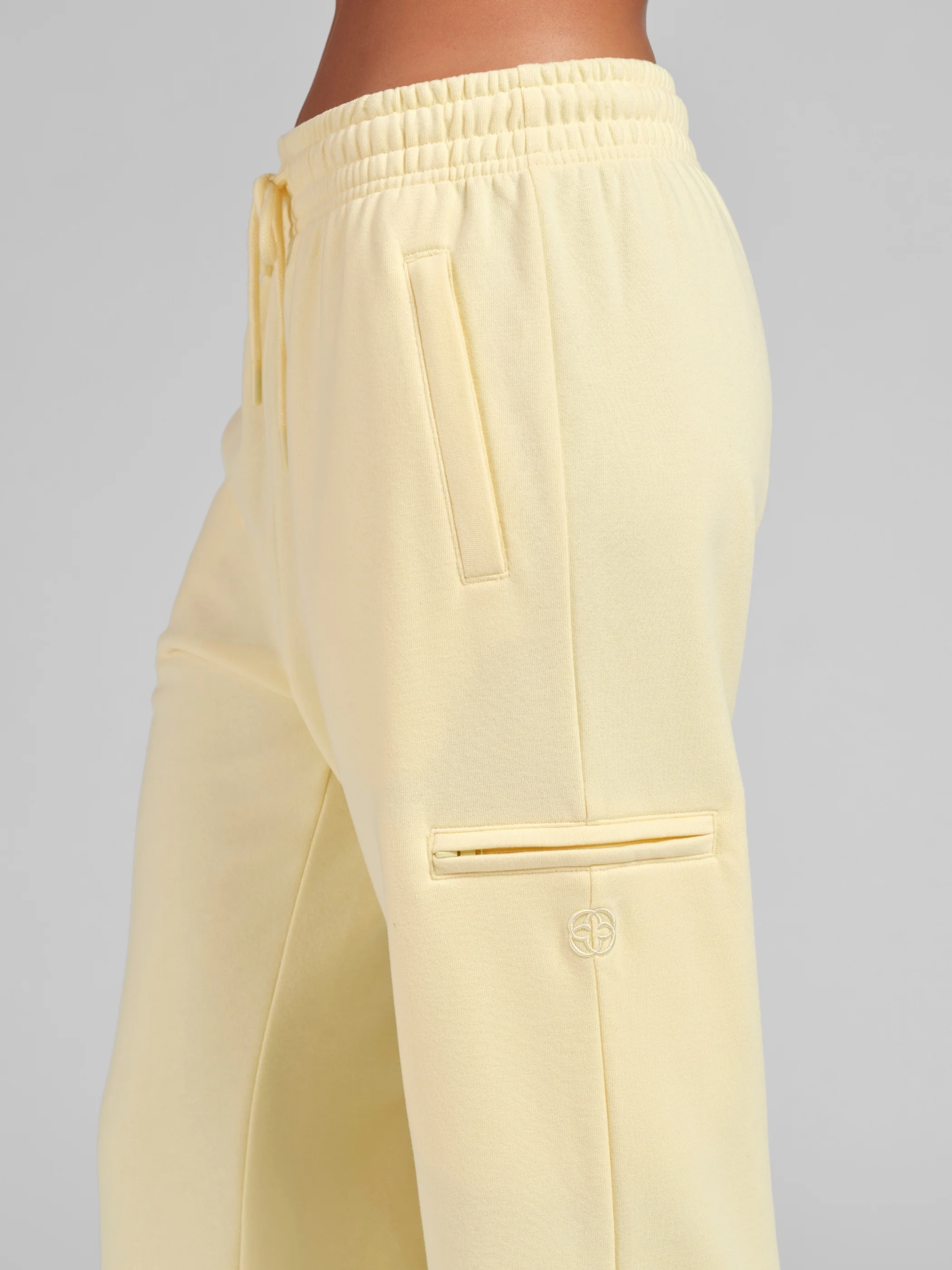 Halo Lightweight Airplane Mode Straight Leg Sweatpants - Image 11