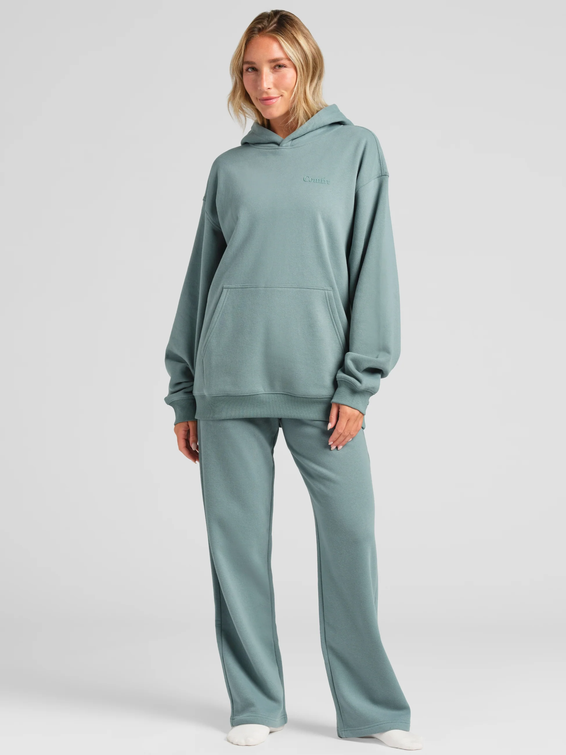 Halo Lightweight Oversized Hoodie - Image 46