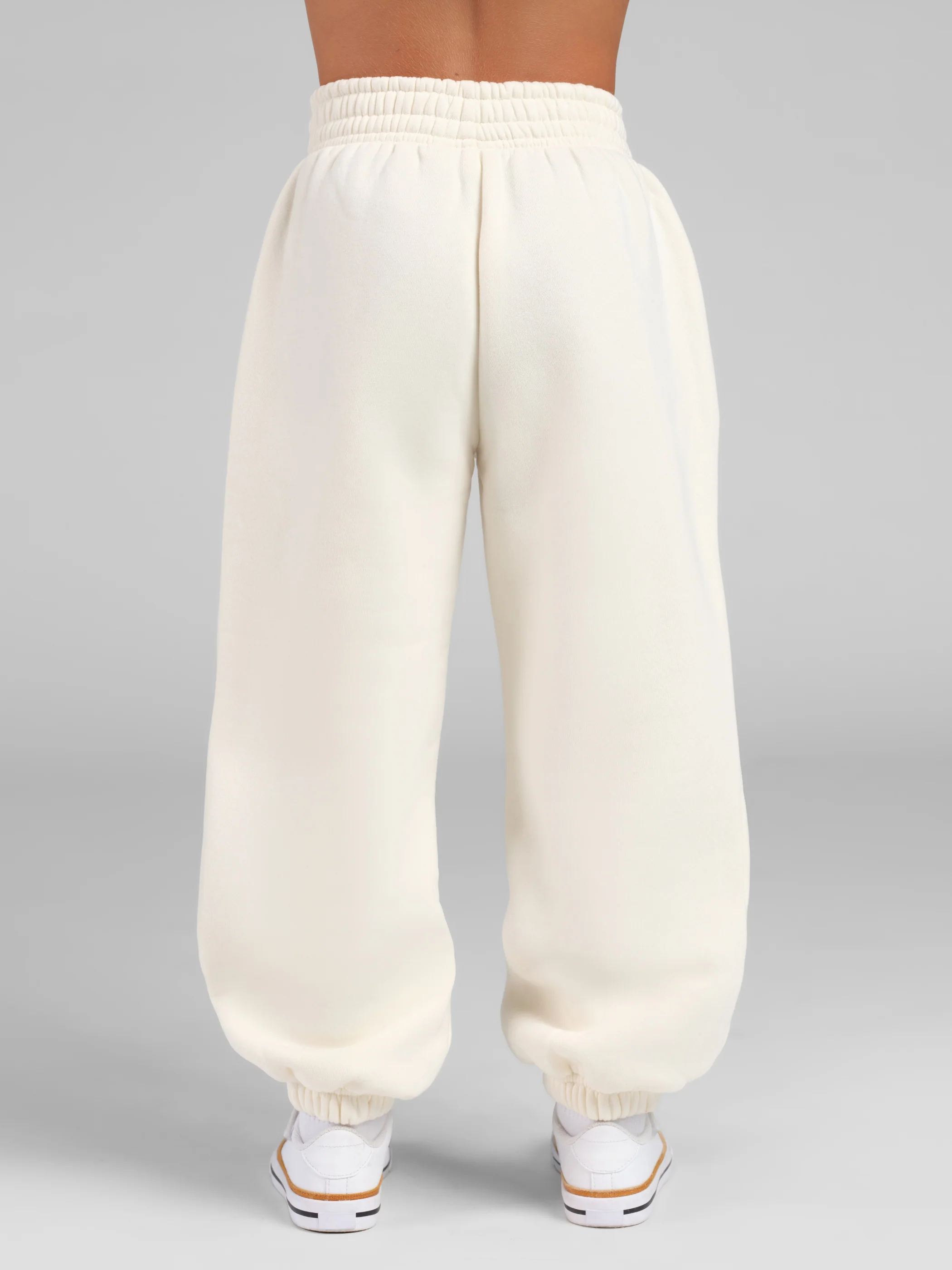 Varsity Kids Logo Sweatpants - Image 33
