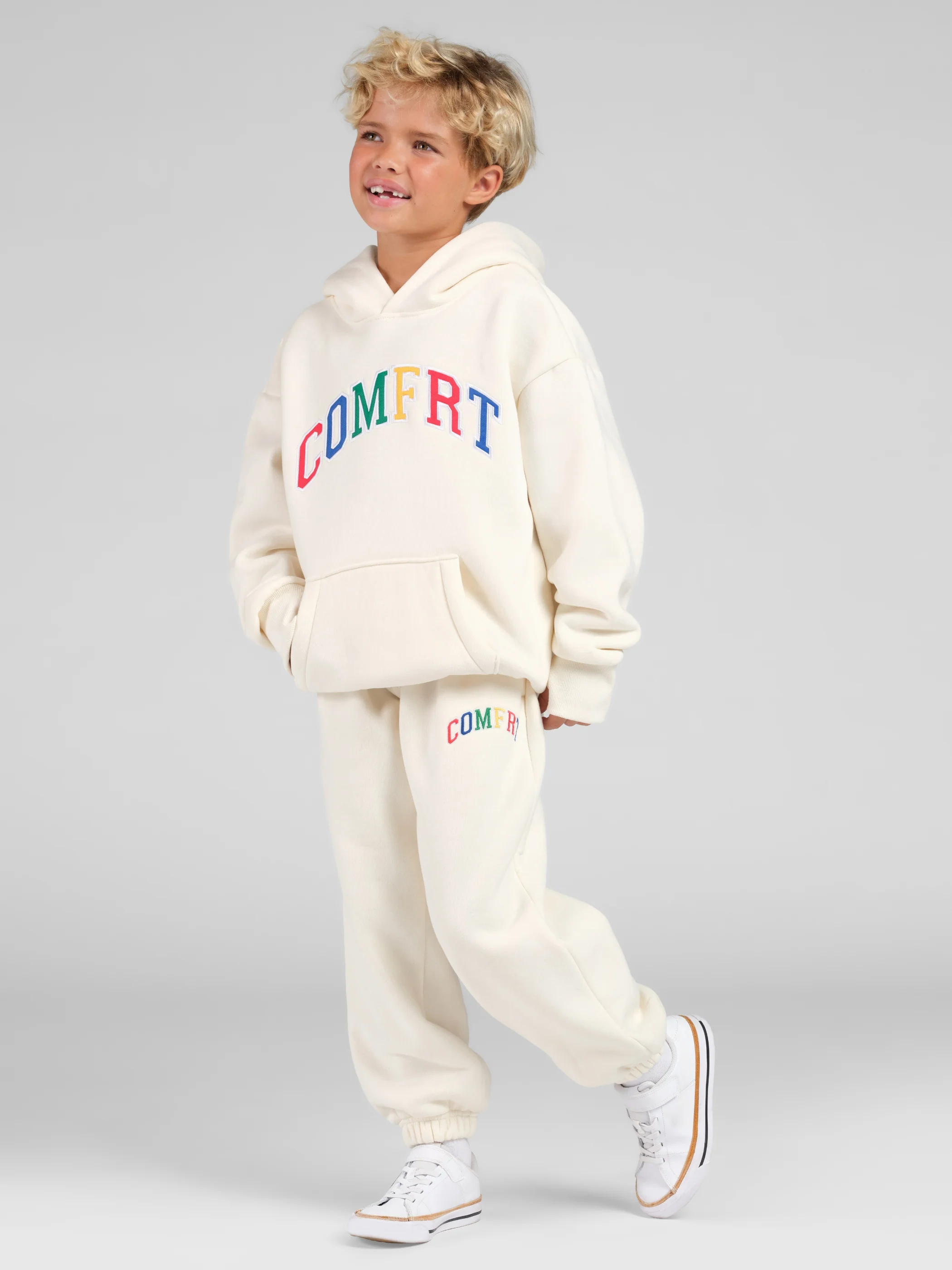 Varsity Kids Logo Sweatpants - Image 36