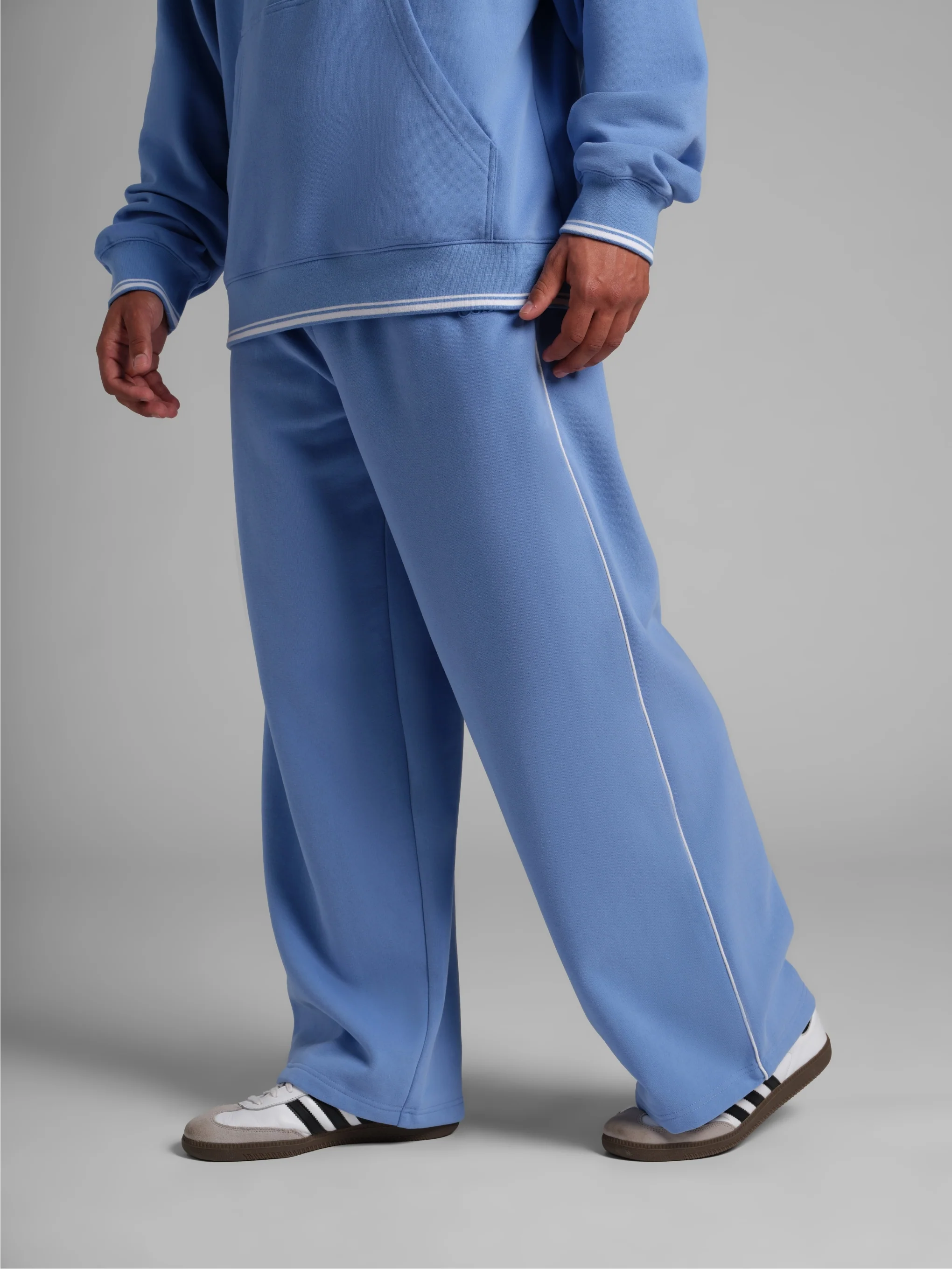 Laid Back Halo Lightweight Wide Leg Pant - Image 14