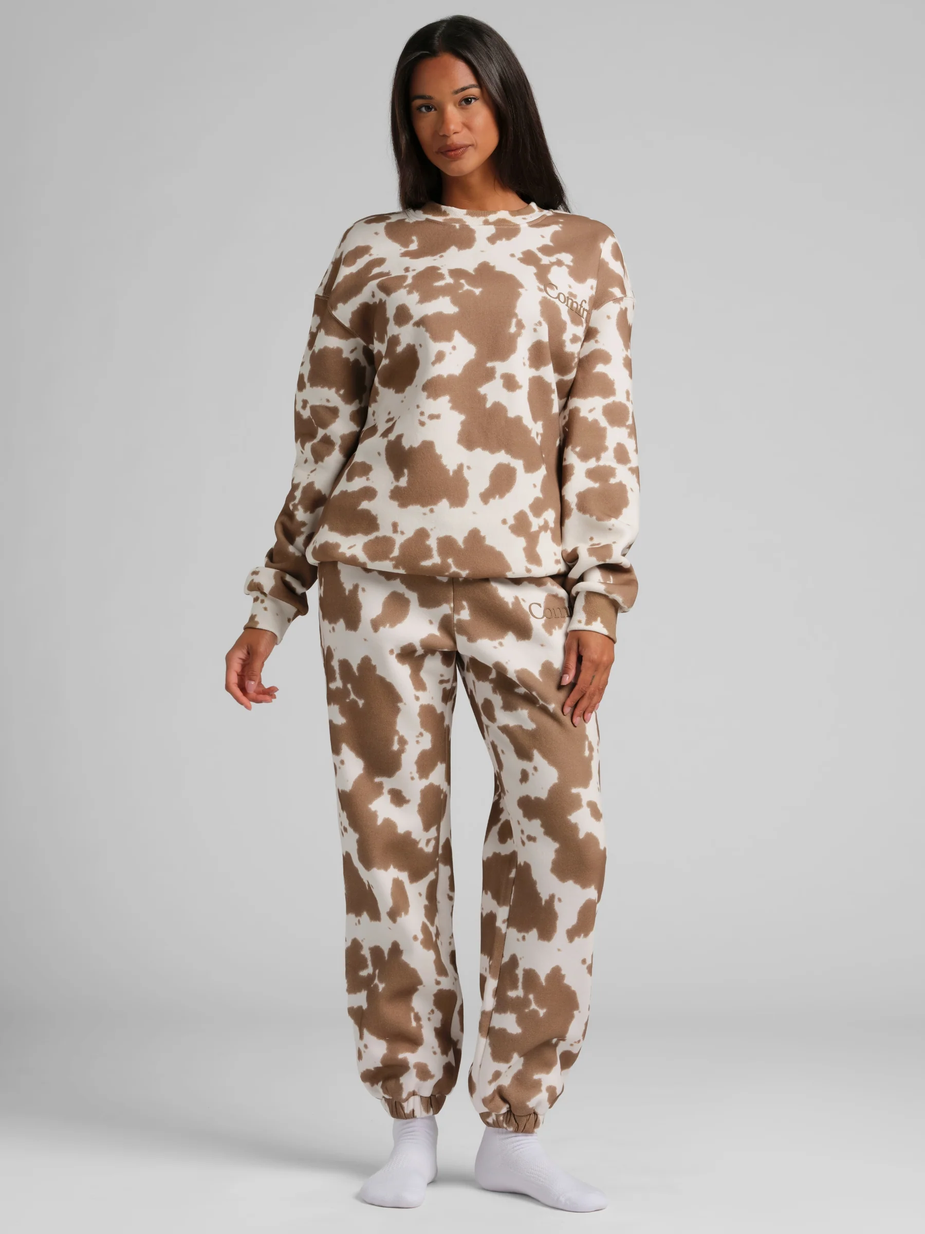 Minimalist Crew - Image 38