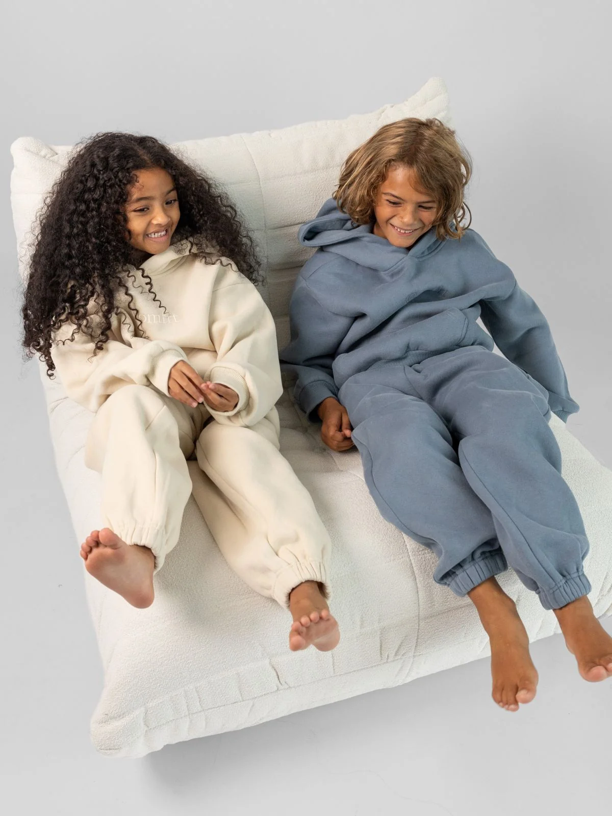 Signature Kids Sweatpants - Pre-Order - Image 13
