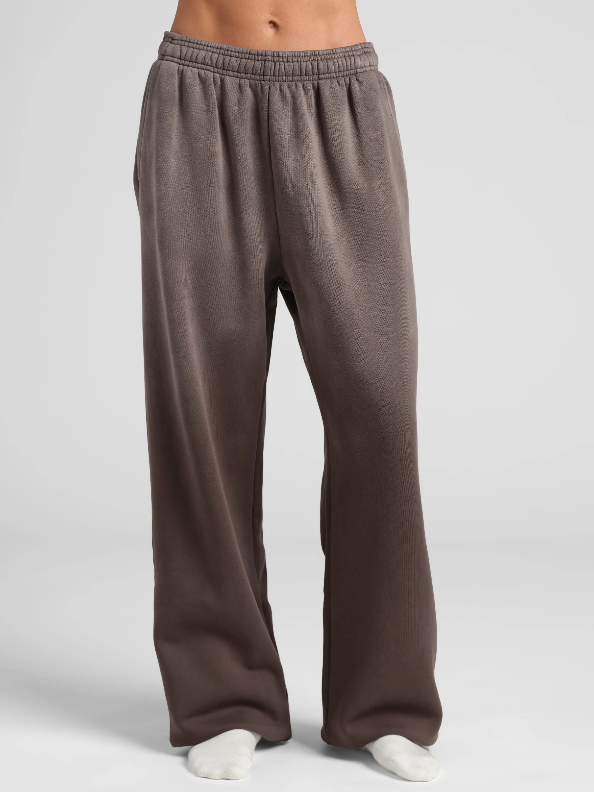 Sunwashed Straight Leg Sweatpants - Image 19